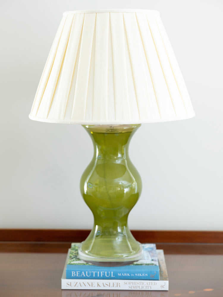 Edgar-Reeves 8" to 24" Cream Linen Box Pleat