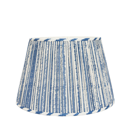 14" to 18" Blue Bark Print Shirred Pleat