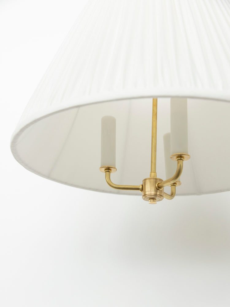 Edgar-Reeves Hanging Shades