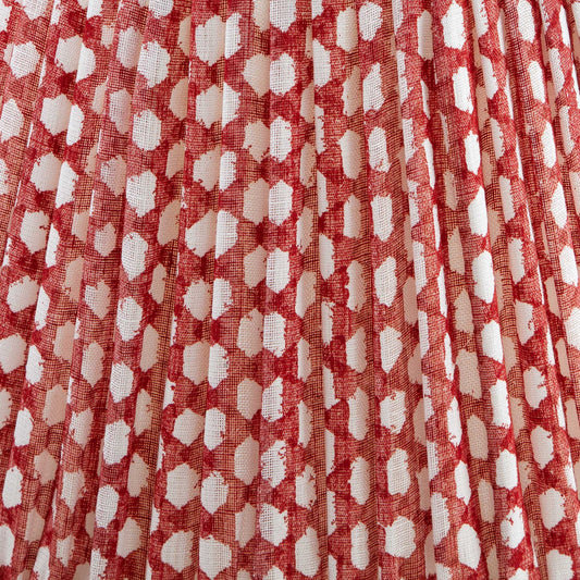 Fermoie 4.5" to 24" Gathered Bedwyn, Red Wicker Linen