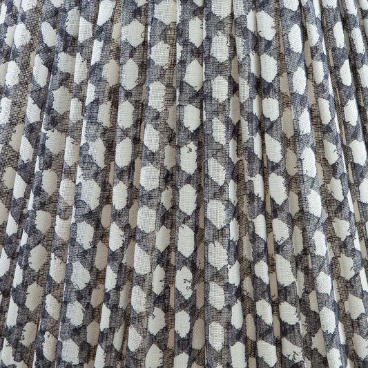 Fermoie 4.5" to 24" Gathered Bedwyn, Grey Wicker Linen